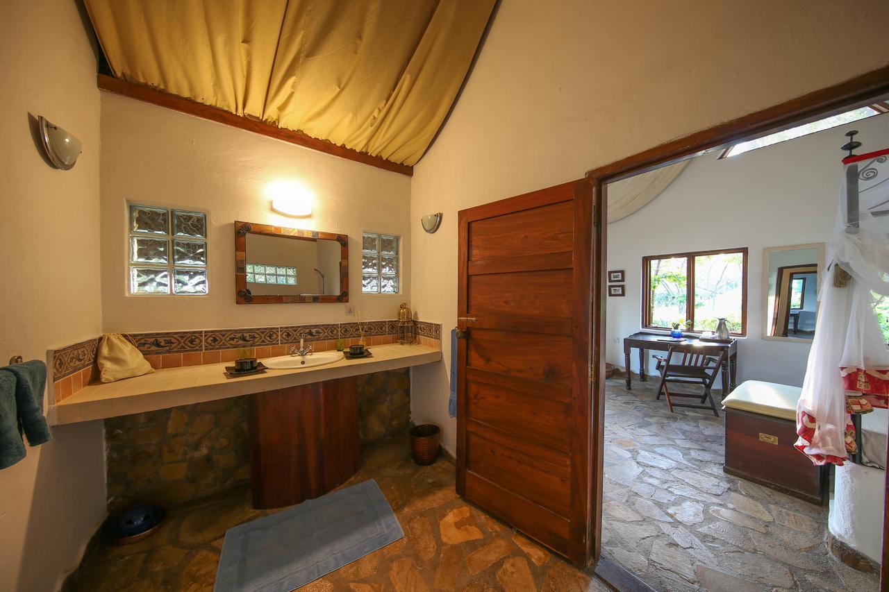 Kinasi Lodge Utende 외부 사진