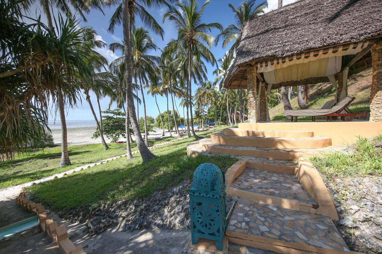 Kinasi Lodge Utende 외부 사진