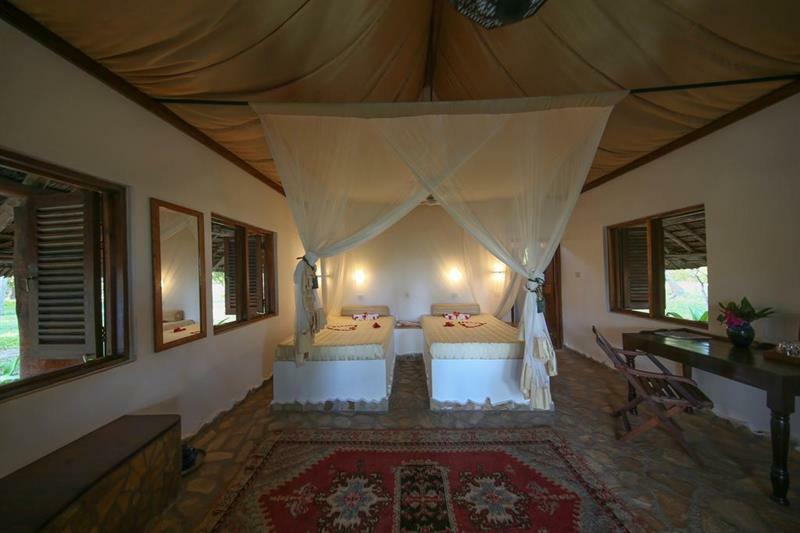 Kinasi Lodge Utende 외부 사진